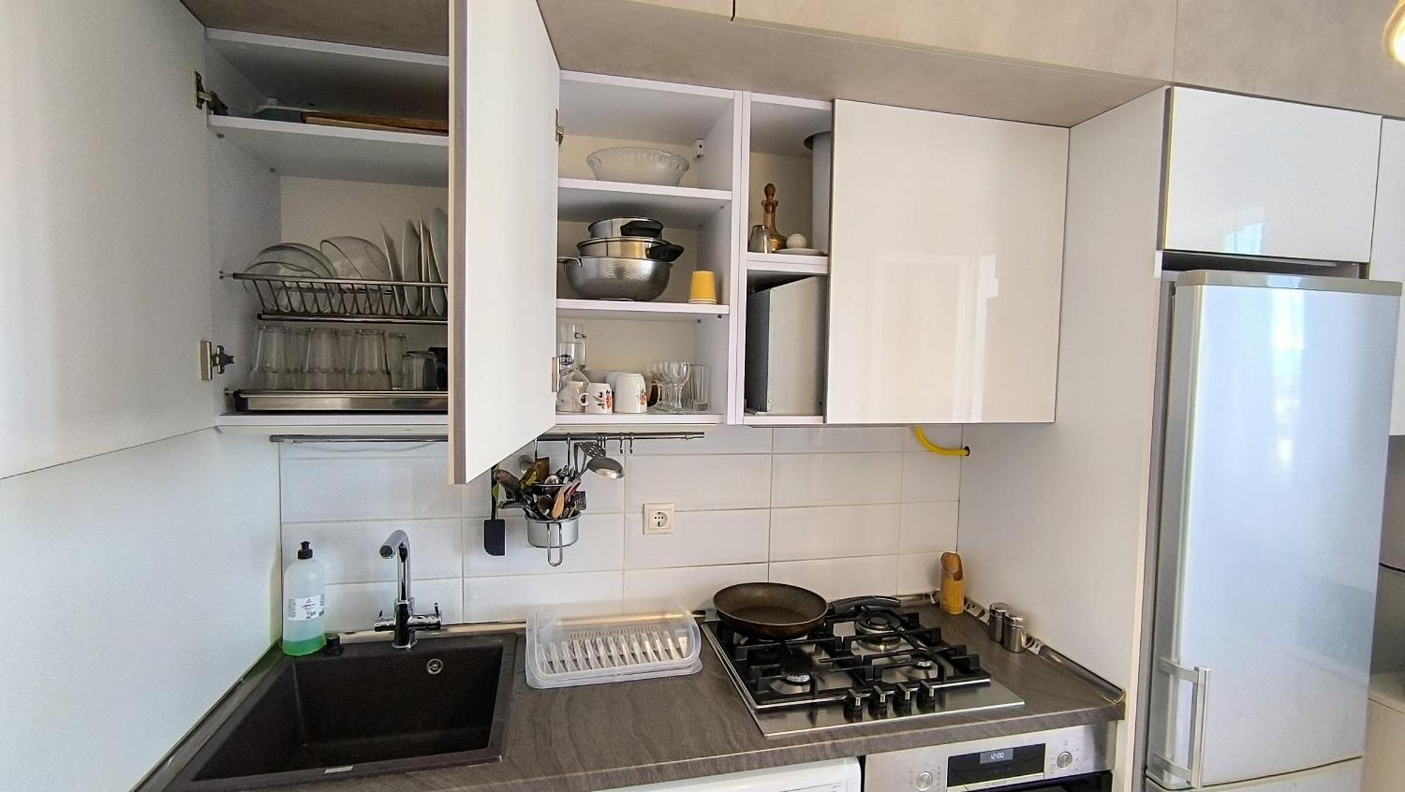 Комната С Двухместной Кроватью В Квартире С Общим Душем И Кухней, Double Room In A Guest Apartment, Camera La Cheie In Apartament Cu Dus, Bucatarie Comuna Chişinău Extérieur photo
