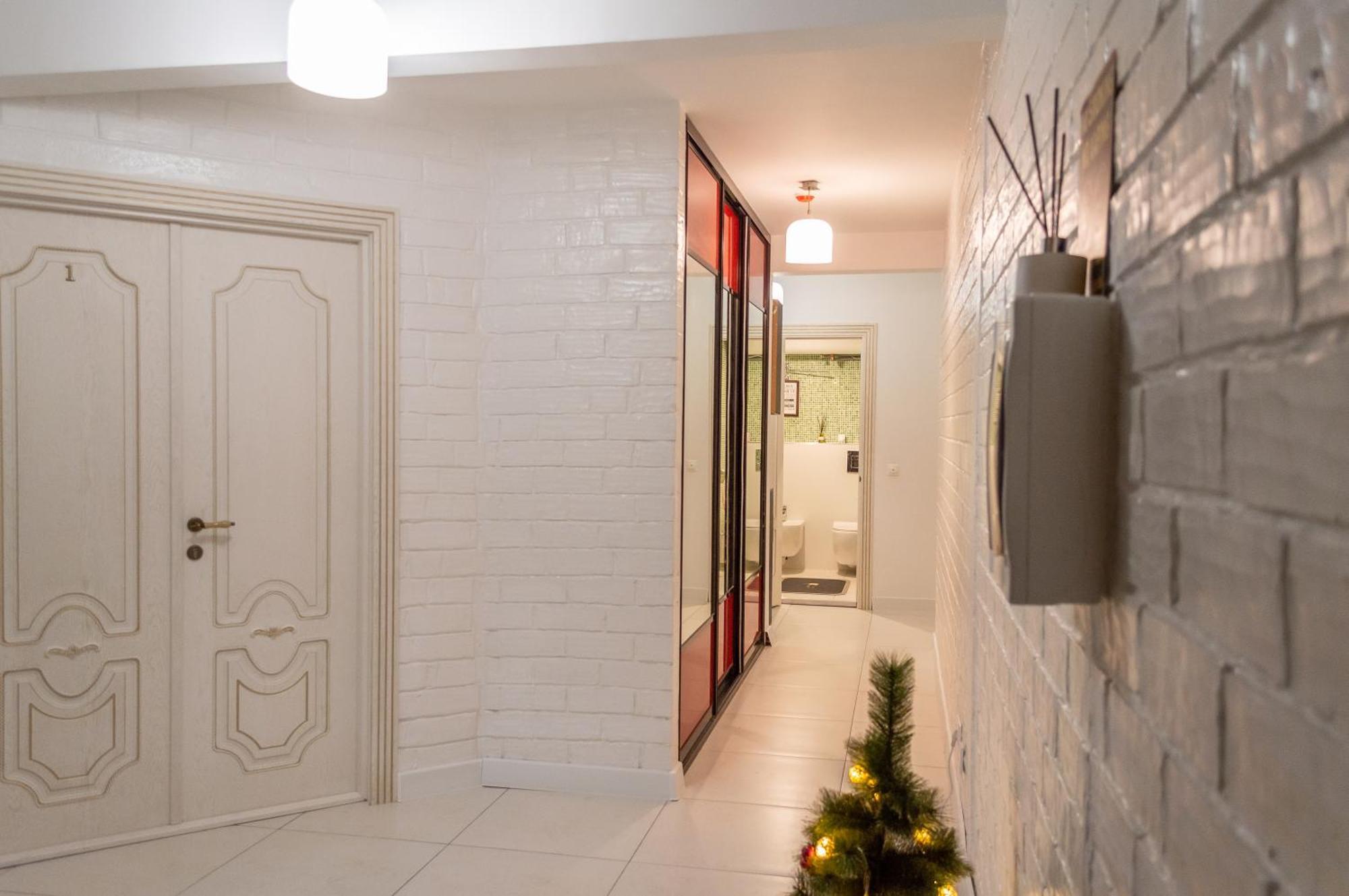 Комната С Двухместной Кроватью В Квартире С Общим Душем И Кухней, Double Room In A Guest Apartment, Camera La Cheie In Apartament Cu Dus, Bucatarie Comuna Chişinău Extérieur photo